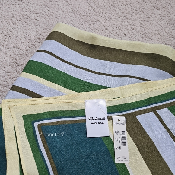 Madewell Medium Silk Bandana - Picture 5 of 5